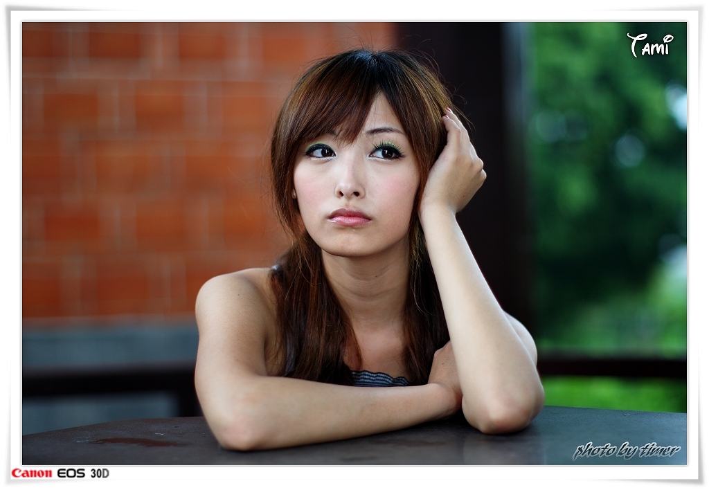 台湾清纯美女-Tami-兒童育樂中心外拍